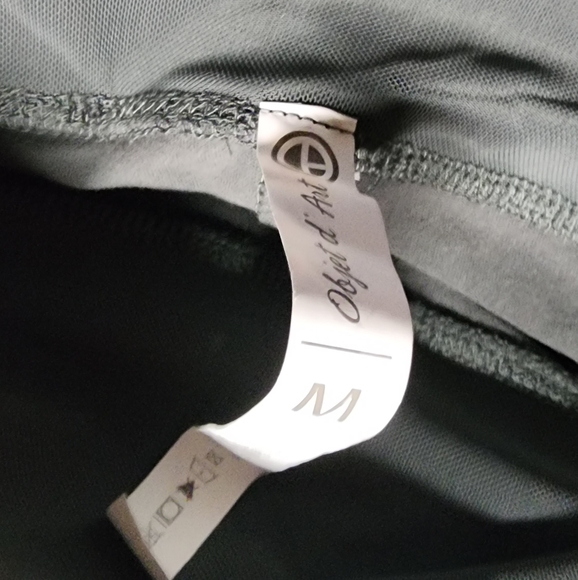 Objet D'art tummy control drk gray fit/flare yoga pants.  Sz Med. Org $48 💥DEAL - Picture 4 of 6